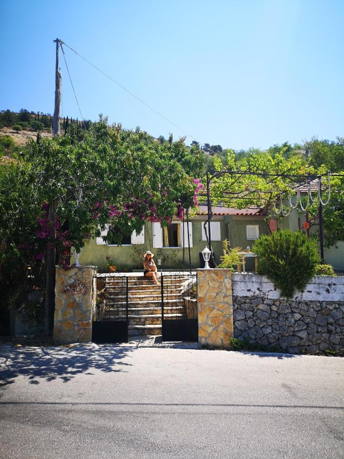 Dilináta Villa Amygdalia מראה חיצוני תמונה